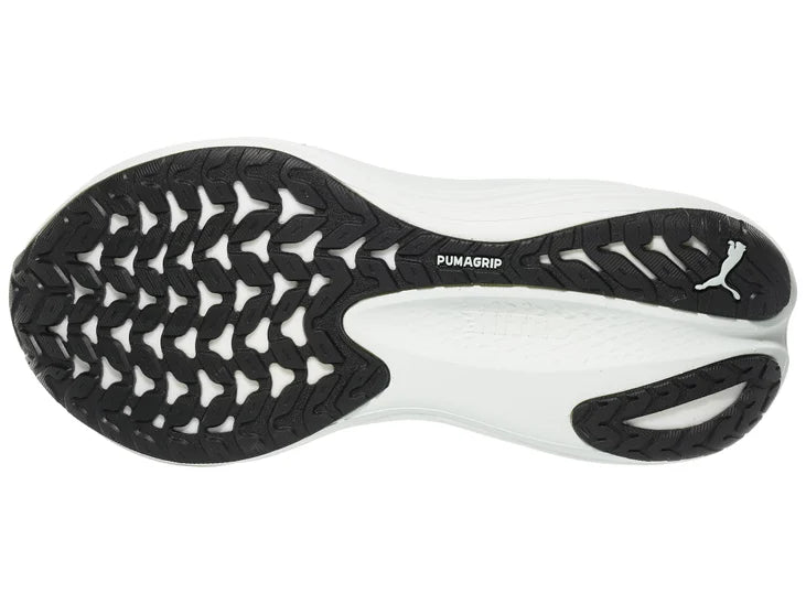 Men's Puma MagMax Nitro. Grey/Green upper. White midsole. Bottom view.