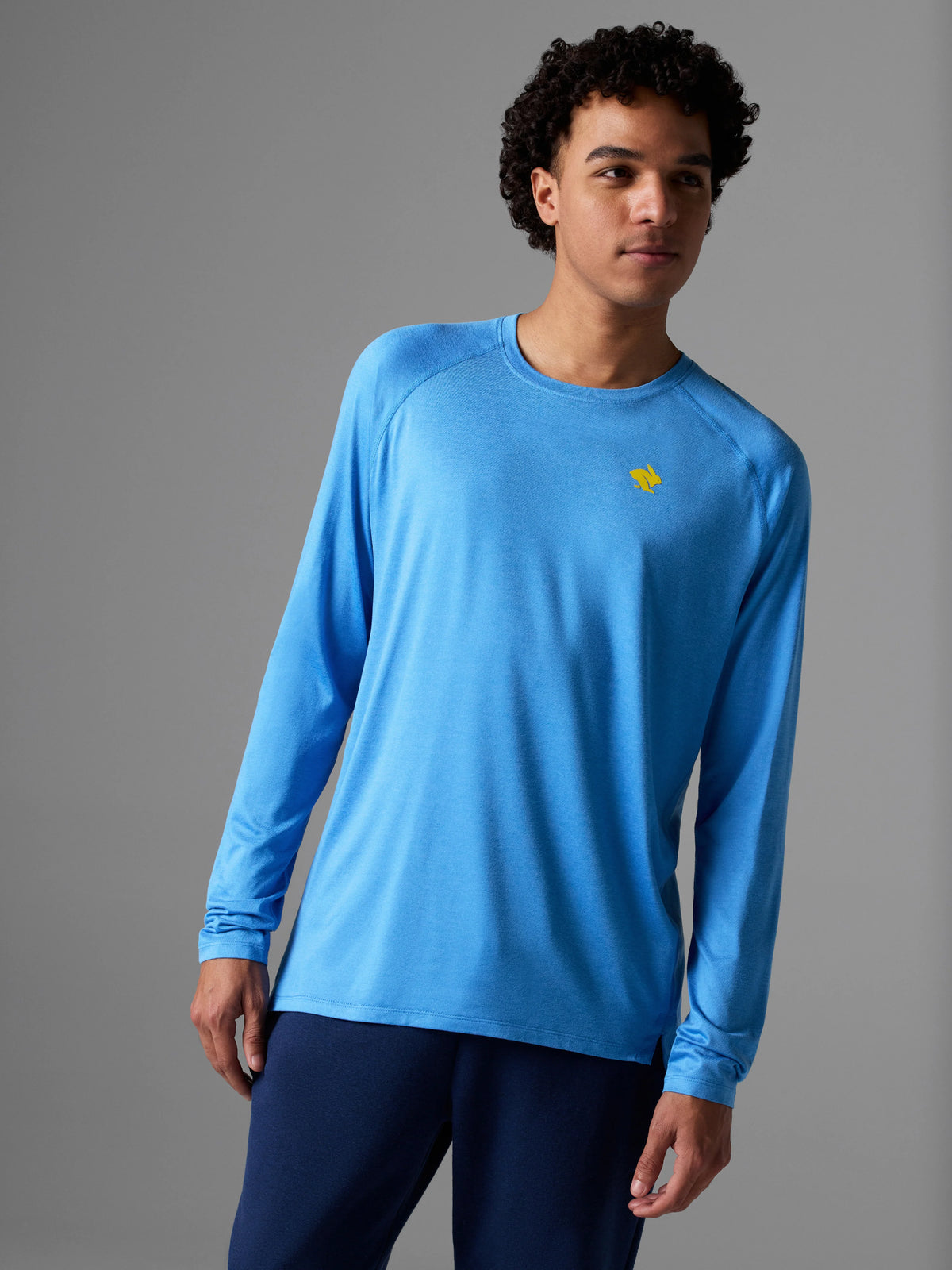 Men's rabbit EZ Tee Long Sleeve. Blue.