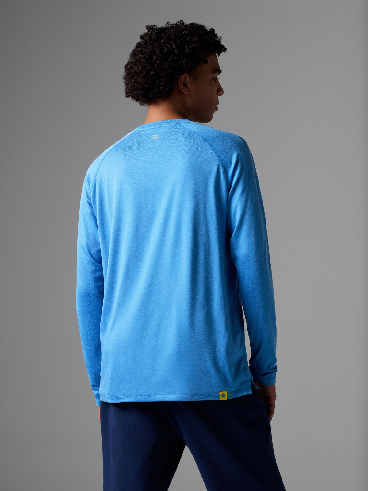 Men's rabbit EZ Tee Long Sleeve. Blue.