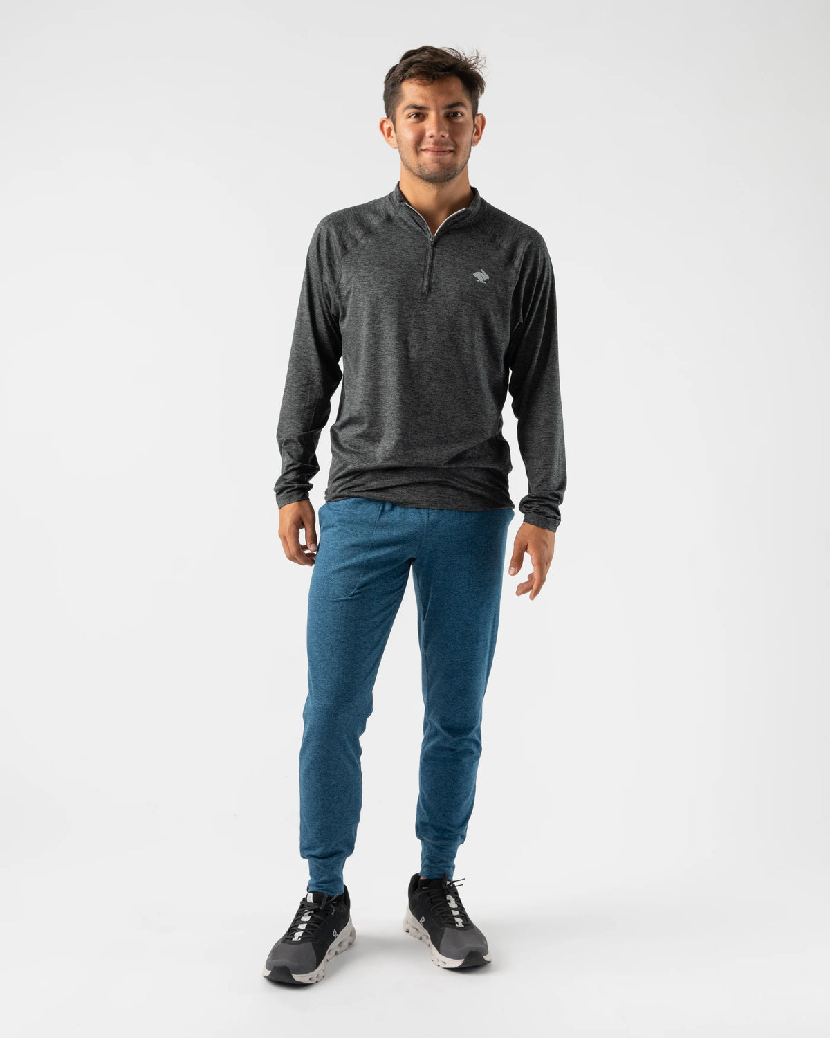 Men's rabbit EZ Zip 2.0. Dark Grey. Front view.