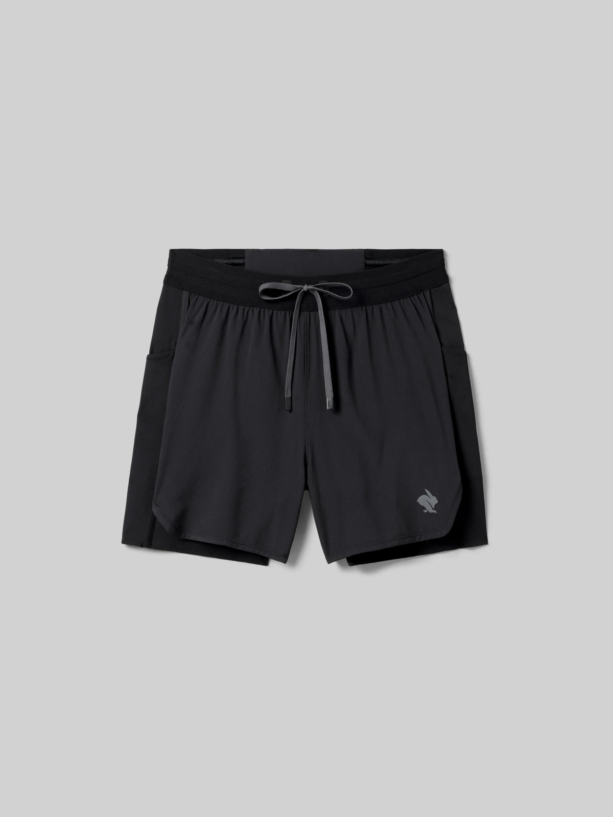 Men's rabbit Pacer Hybrid Shorts 5". Black.