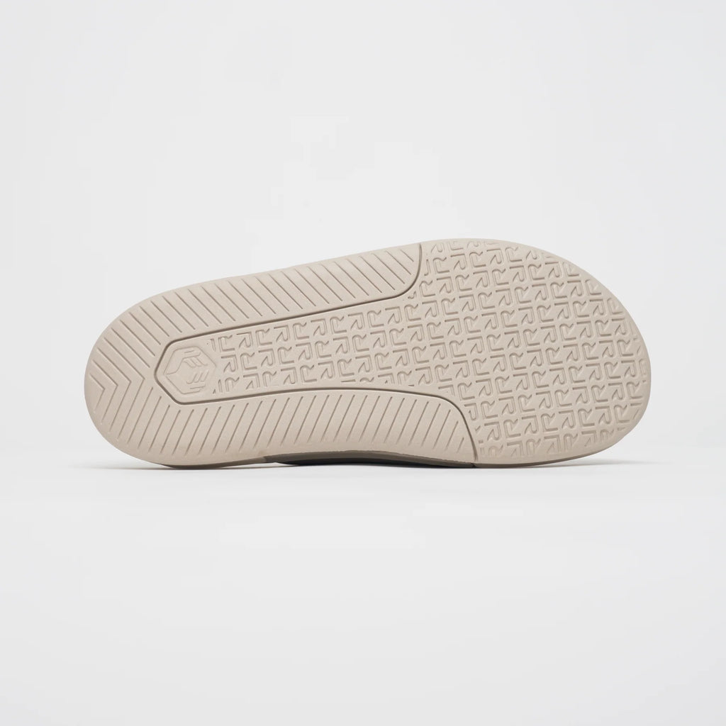 Men's Roll Recovery Superplush Flipflop. Sandstone.