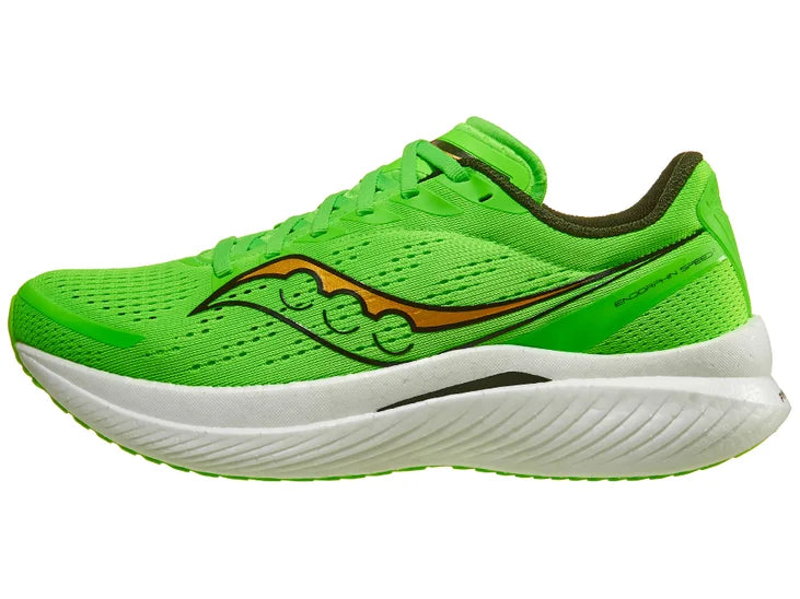Men's Saucony Endorphin Speed 3. Green upper. White midsole. Lateral view.