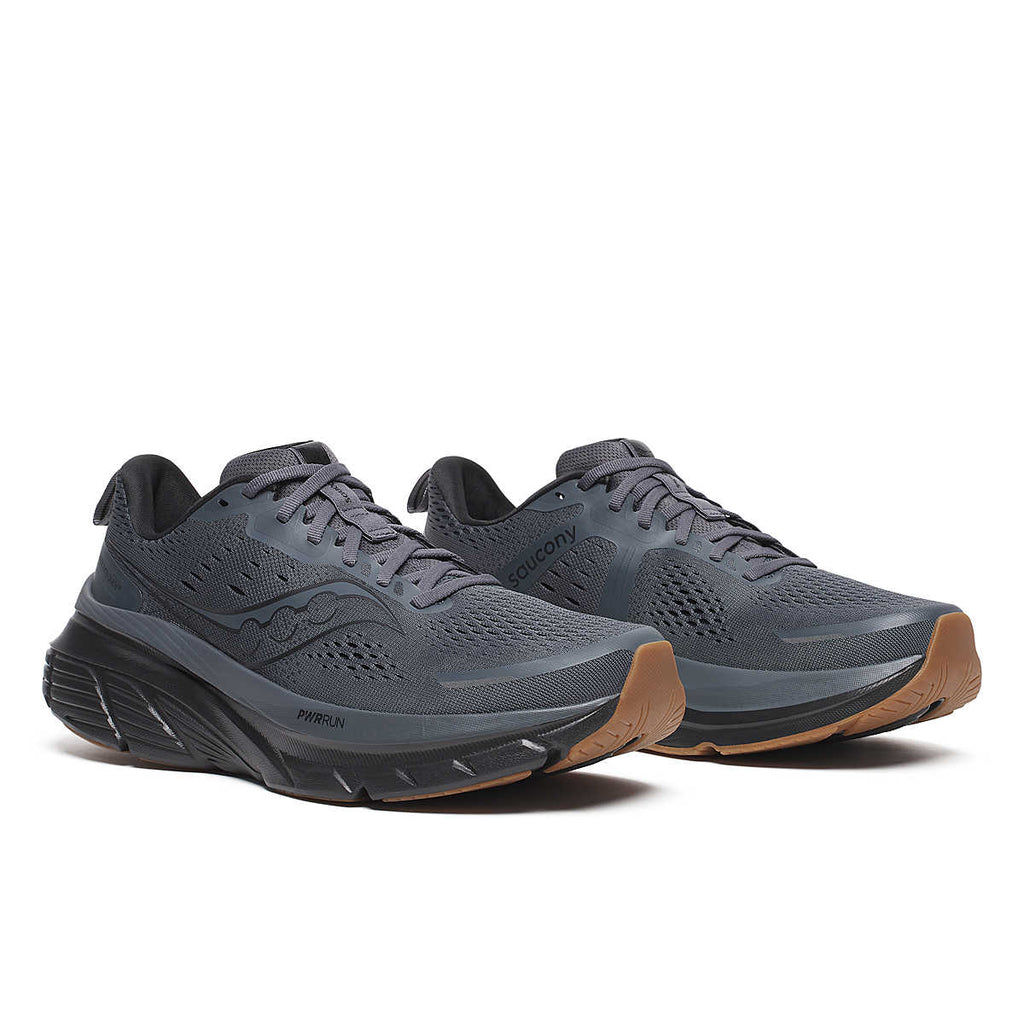 Men's Saucony Guide 18. Black upper. Black midsole. Lateral view.