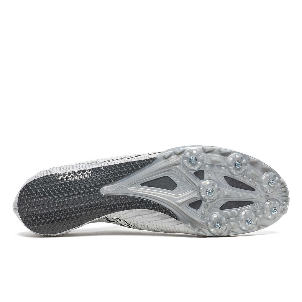 Men's Saucony Spitfire 5. White upper. Grey midsole. Bottom view.