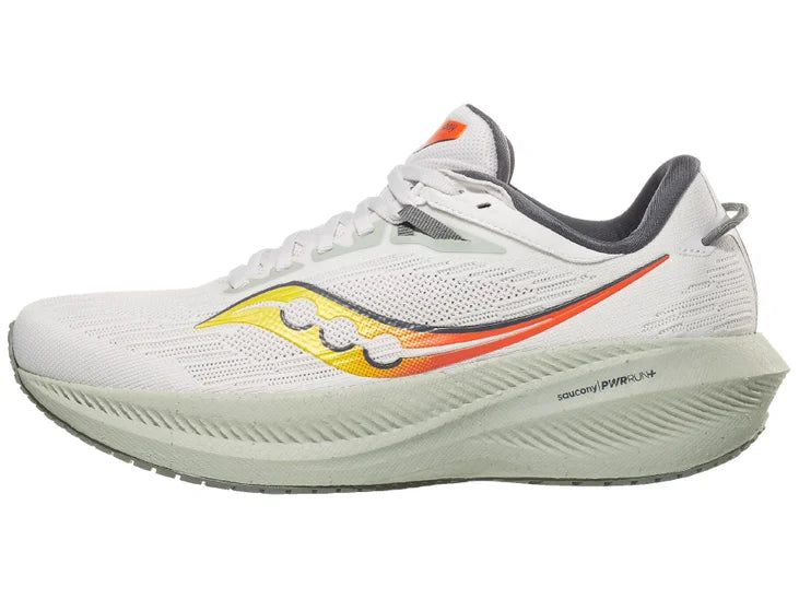 Men's Saucony Triumph 21. White upper. Tan midsole. Lateral view.