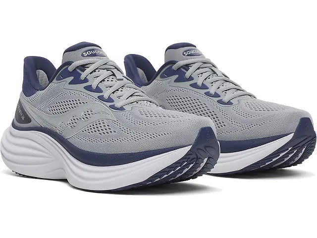 Men's Saucony Triumph 24. Grey upper. White midsole. Lateral view.