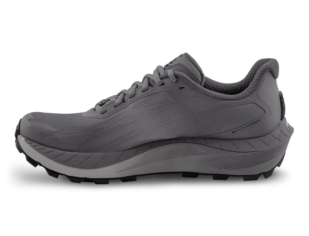 Men's Topo MTN Racer 4. Grey upper. Grey midsole. Medial view.