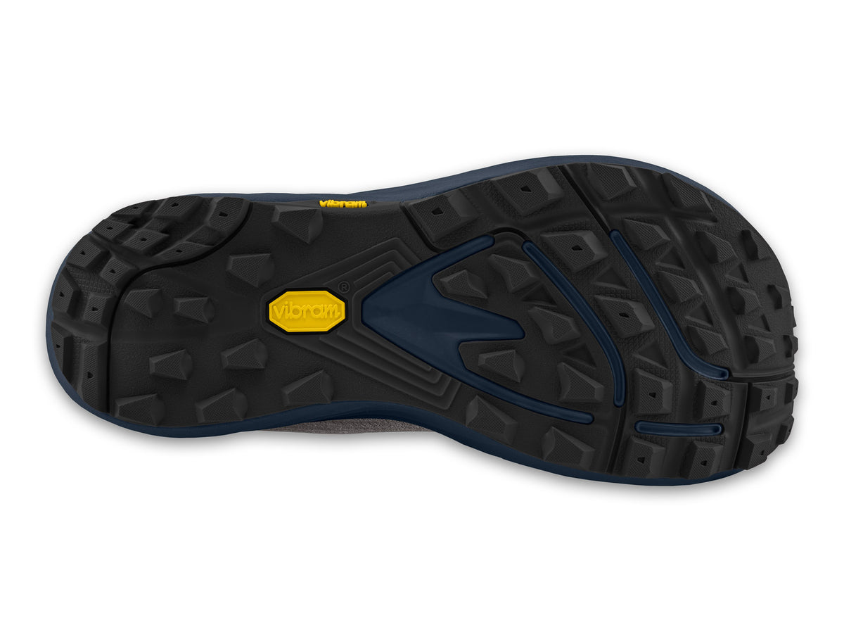 Men's Topo Pursuit 3. Grey upper. Navy midsole. Bottom view.