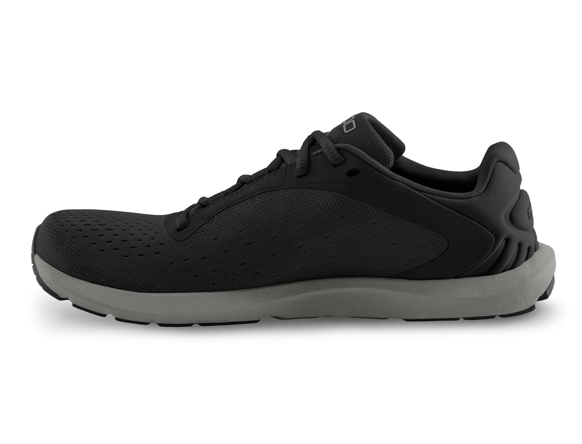 Men's Topo ST-6. Black upper. Dark Grey midsole. Medial view.