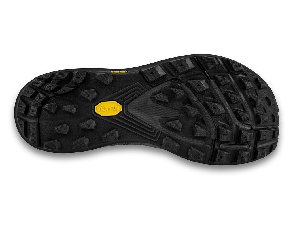 Men's Topo Athletic Terraventure 4. Dark grey upper. Black midsole. Bottom view.