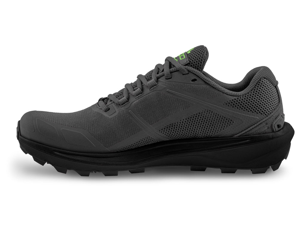 Men's Topo Athletic Terraventure 4. Dark grey upper. Black midsole. Medial view.