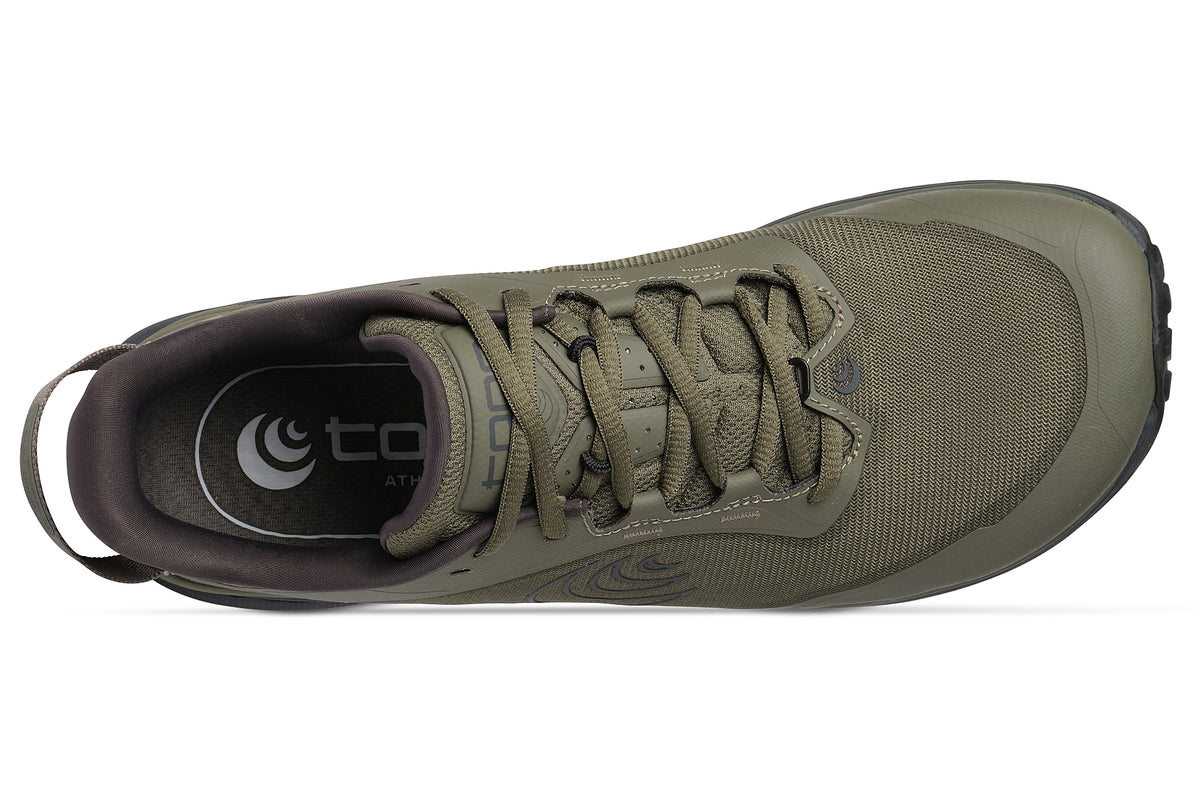 Men's Topo Traverse 2. Dark Green upper. Black midsole. Top view.