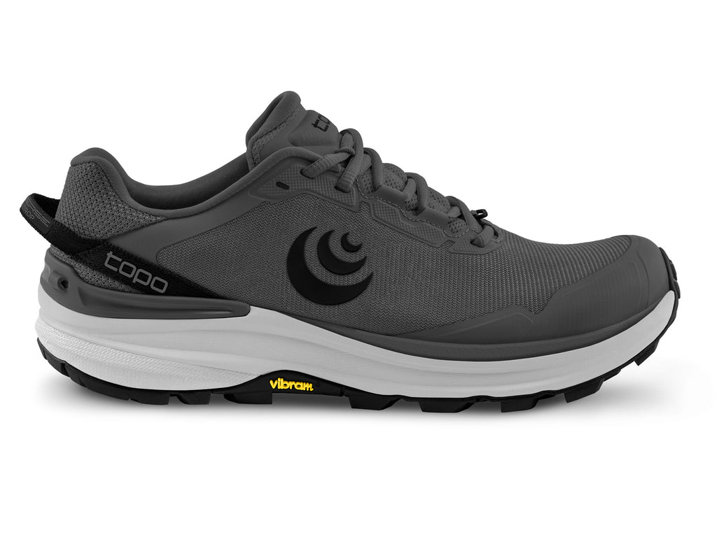 Men's Topo Traverse. Dark Grey upper. Light Grey midsole. Lateral view.
