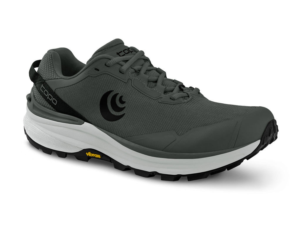Men's Topo Traverse. Dark Grey upper. Light Grey midsole. Lateral view.