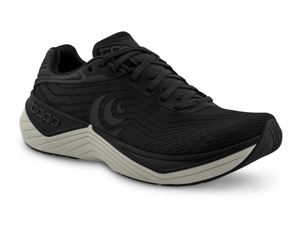 Men's Topo Ultrafly 5. Black upper. Grey midsole. Lateral view.