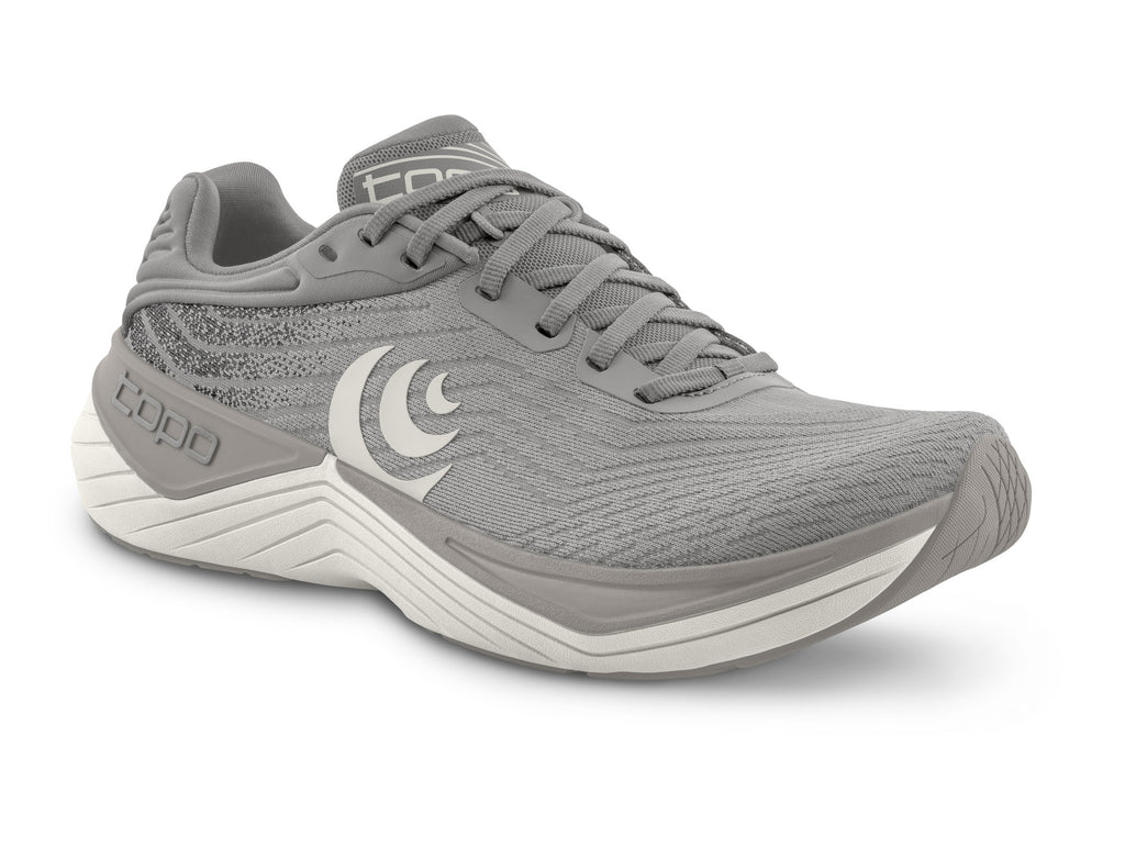 Men's Topo Ultrafly 5. Grey upper. Light Grey midsole. Lateral view.