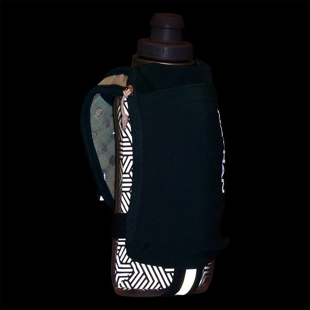 Nathan Speed Draw 2 Insulated. 18oz. Deep Teal/Reflective Silver