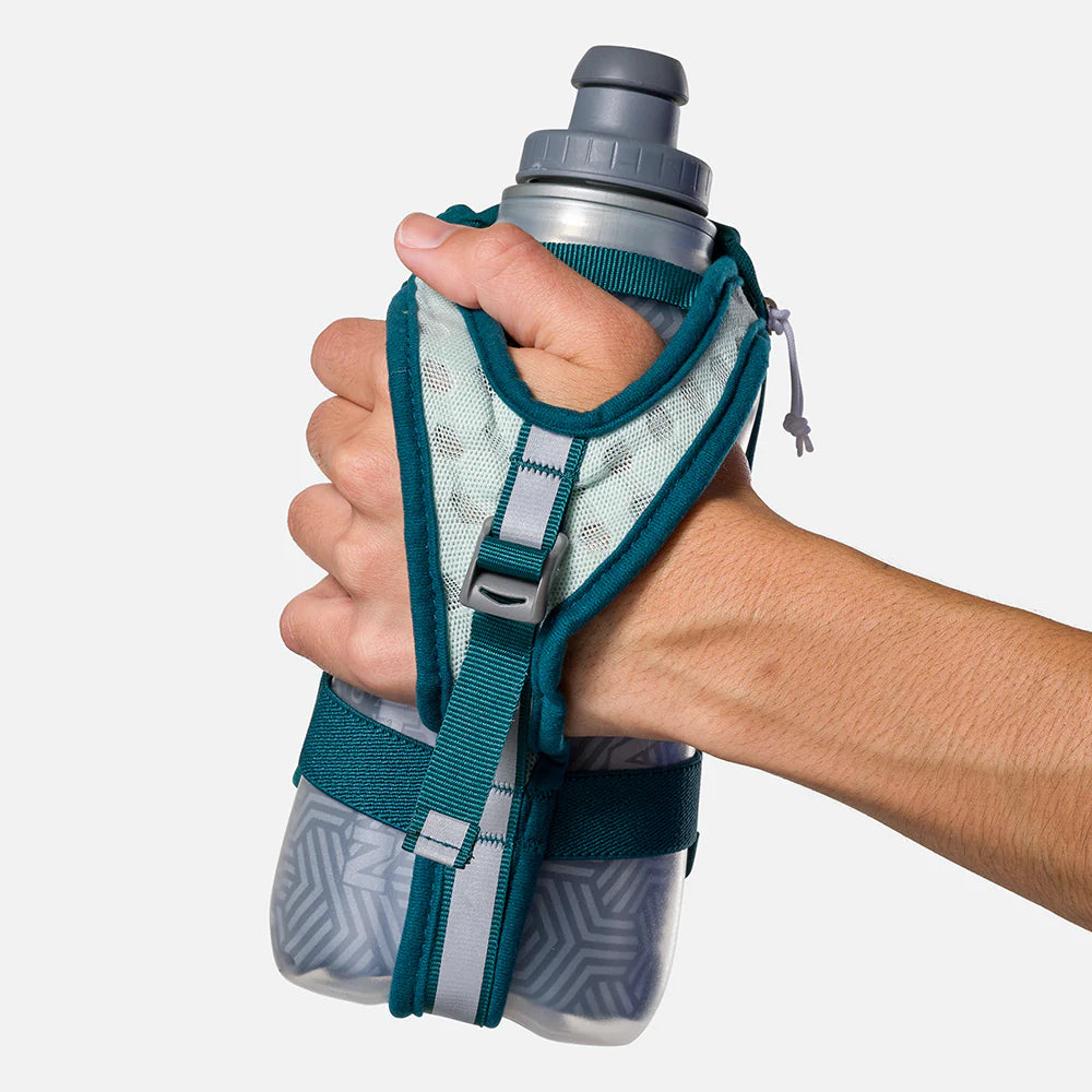 Nathan Speed Draw 2 Insulated. 18oz. Deep Teal/Reflective Silver