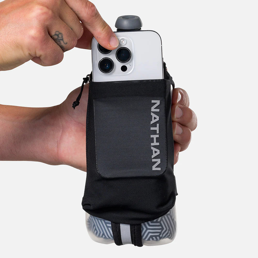 Nathan Speed Draw 2 Insulated. 18oz. Black/Reflective Silver.