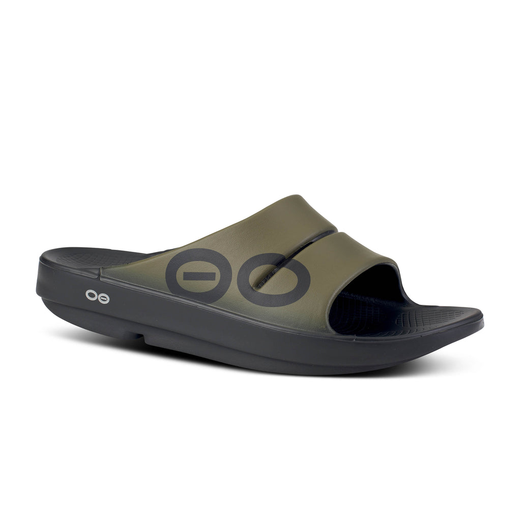 Oofos Ooahh Sport Slide. Green upper. Black midsole. Lateral view.