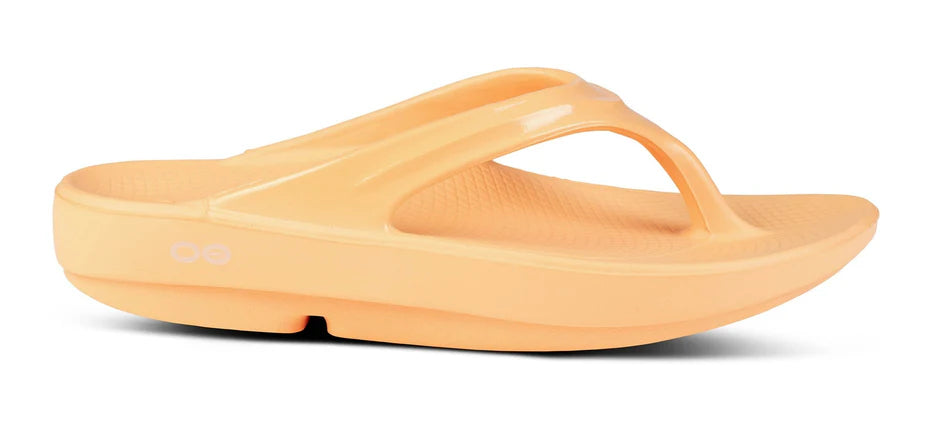 Oofos Oolala Sandal. Orange. Lateral view.