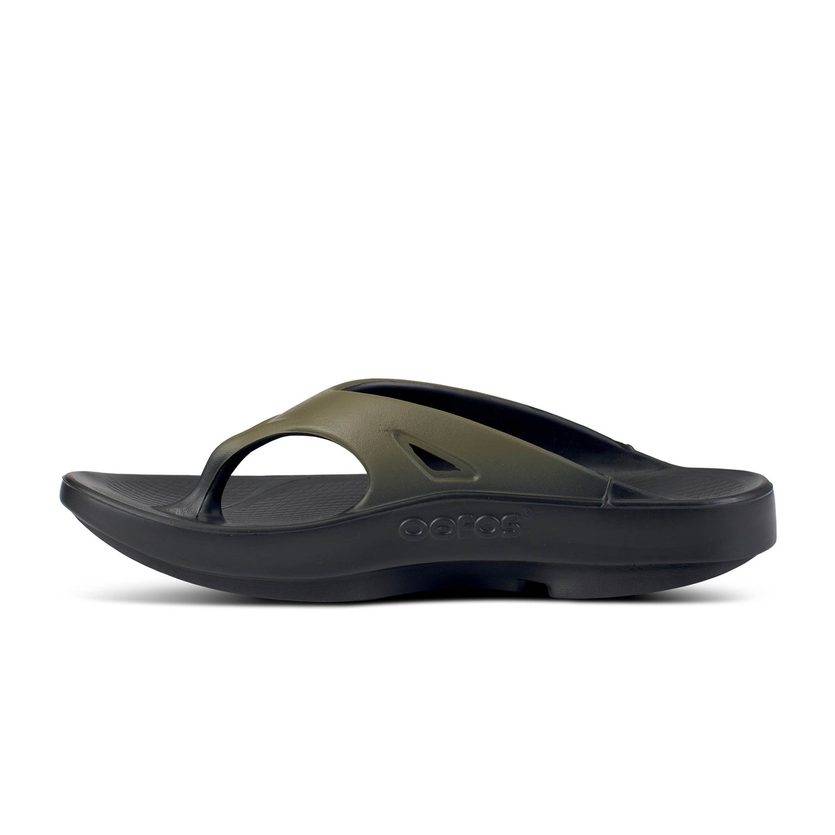 Oofos Ooriginal Sport Sandal. Green/Black Camo. Medial view.