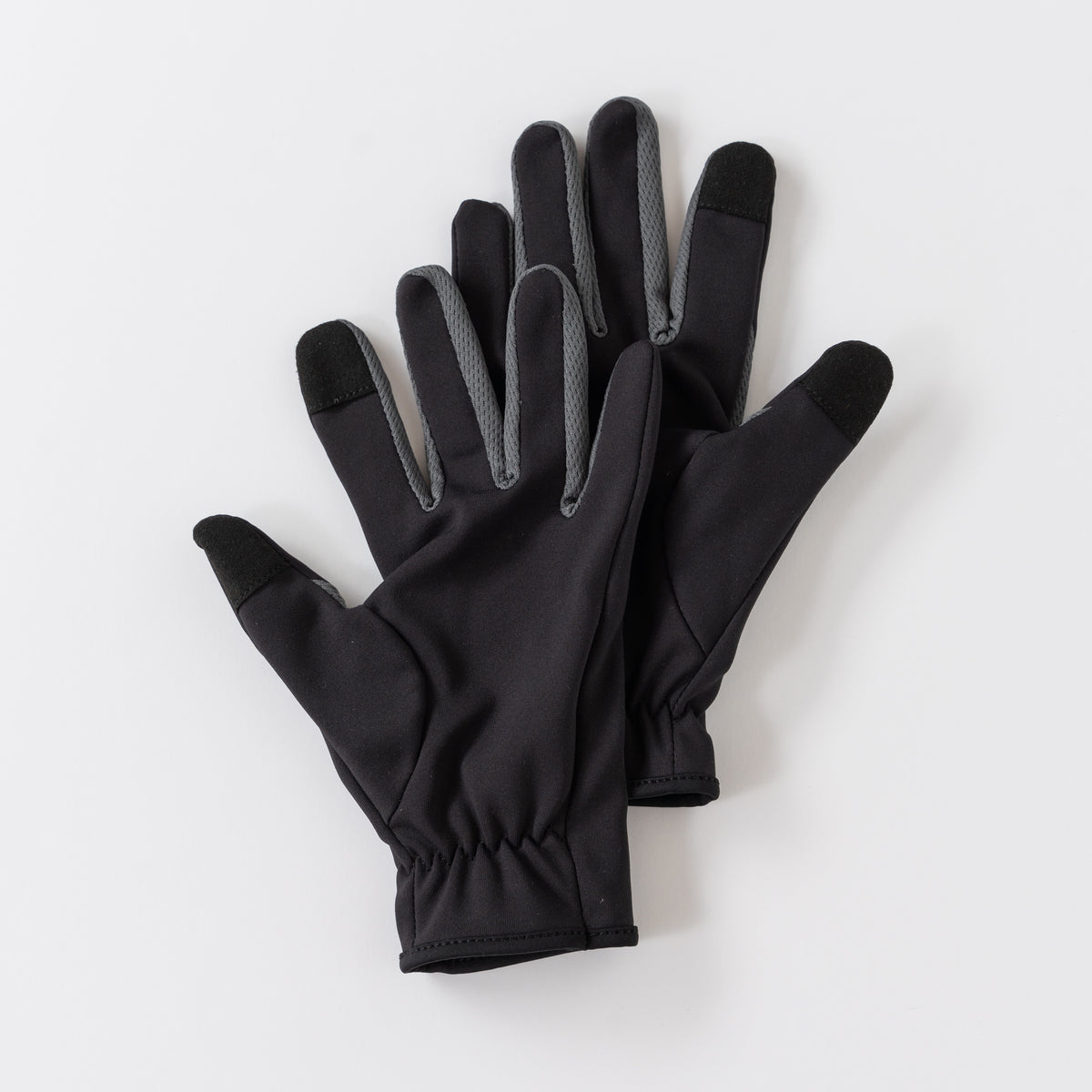 rabbit Tech Gloves in Black palm view