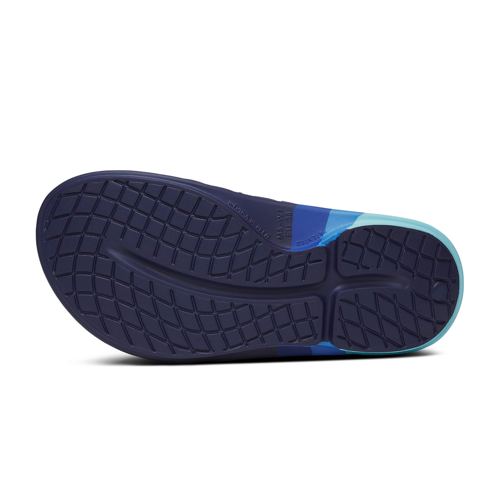 Unisex Oofos Ooahh Sport Flex Sandal. Blue. Bottom view.
