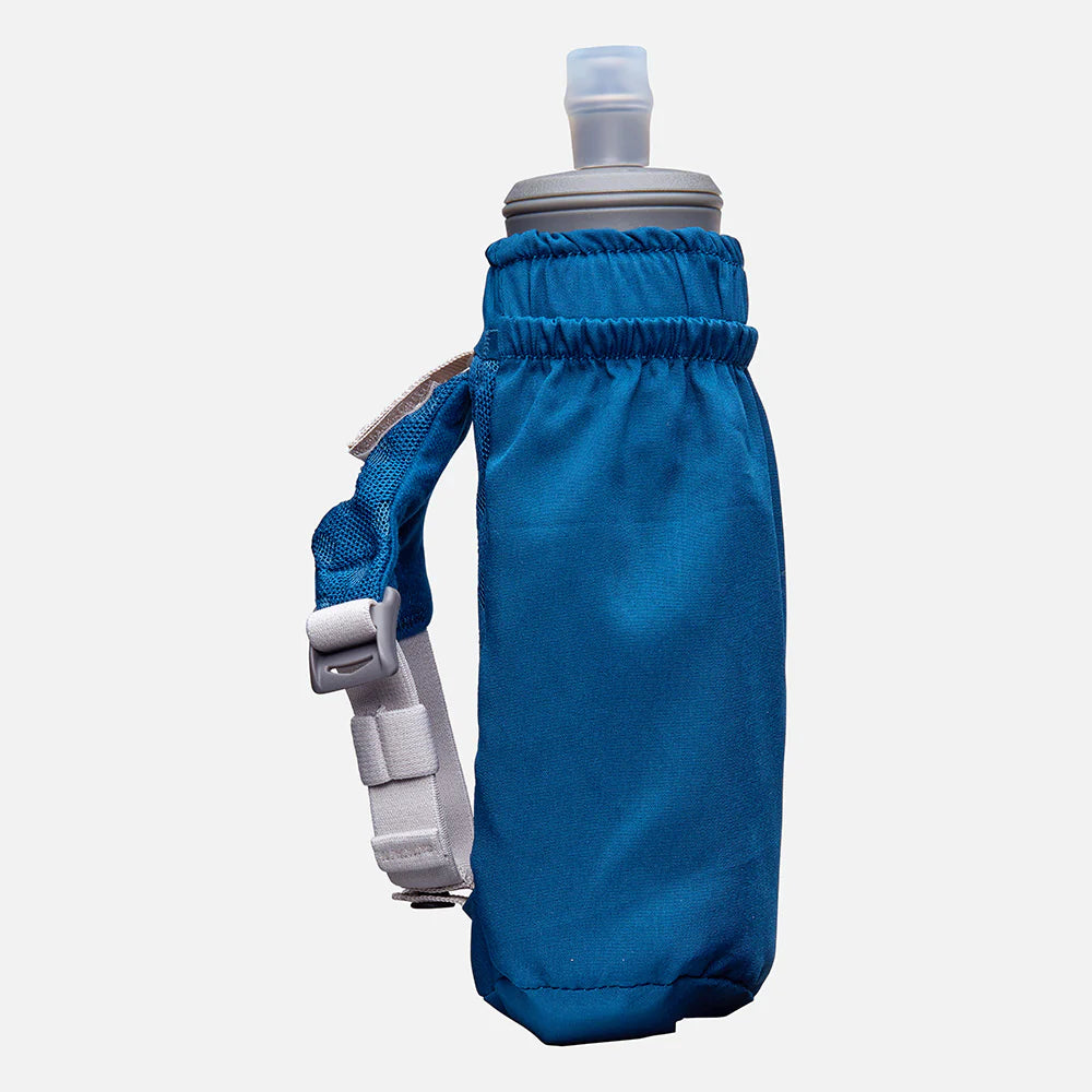 Unisex Nathan Pinnacle Soft Flask Handheld 14oz. Blue. Side view.