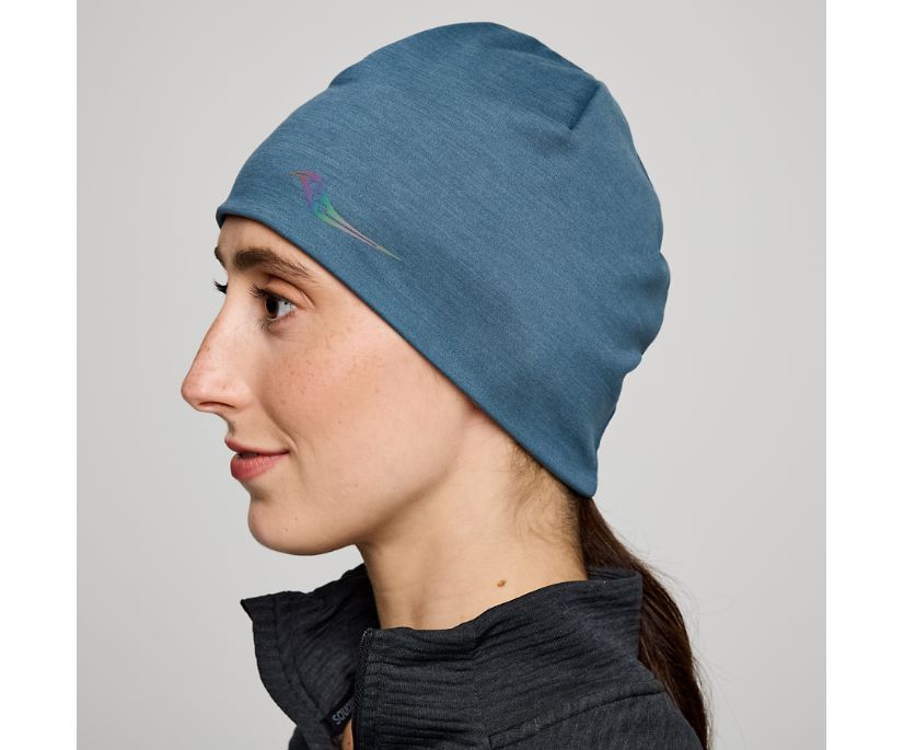 Unisex Saucony Solstice Beanie. Blue. Lateral view.