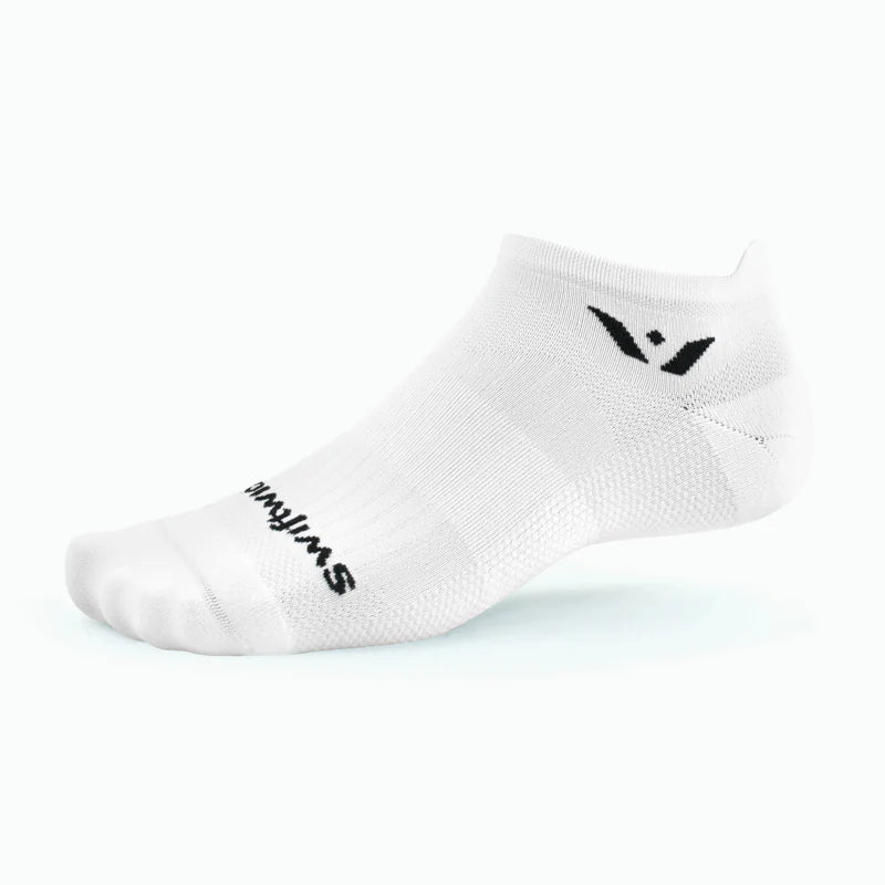 Unisex Swiftwick Aspire Zero Tab. White. Lateral view.