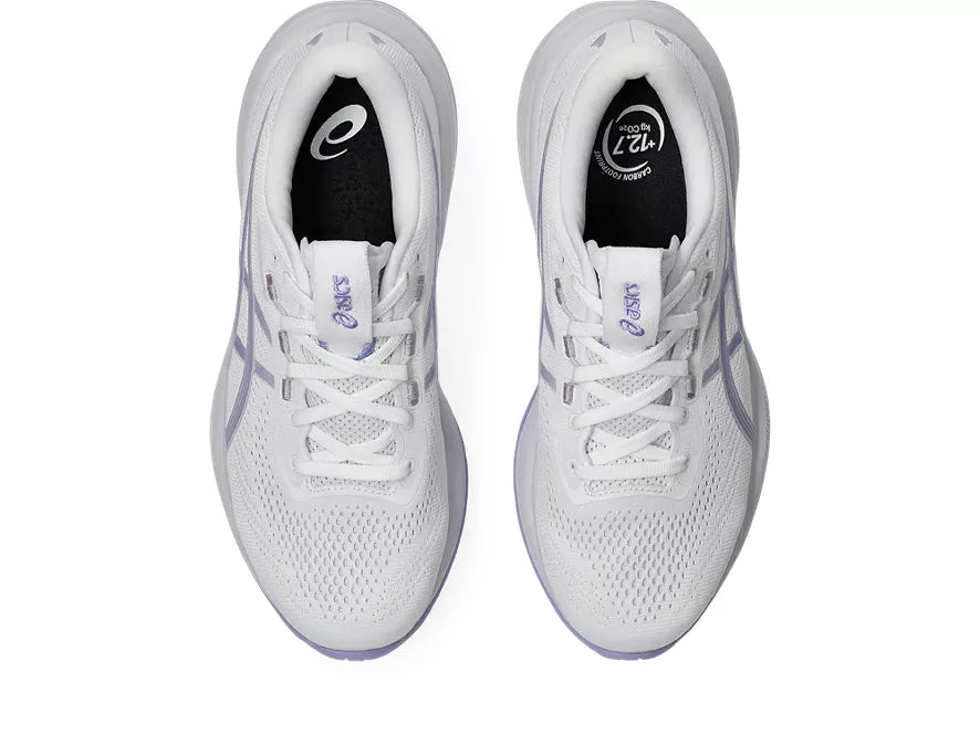 Women's Asics Gel-Cumulus 28. White upper. Light Grey midsole. Top view.