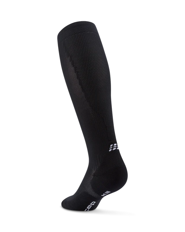 Women's CEP Core Run Socks 5.0. Black.