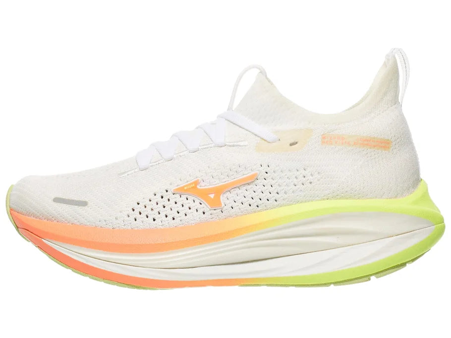 Women's Mizuno Neo Vista 3. White upper. White midsole. Lateral view.