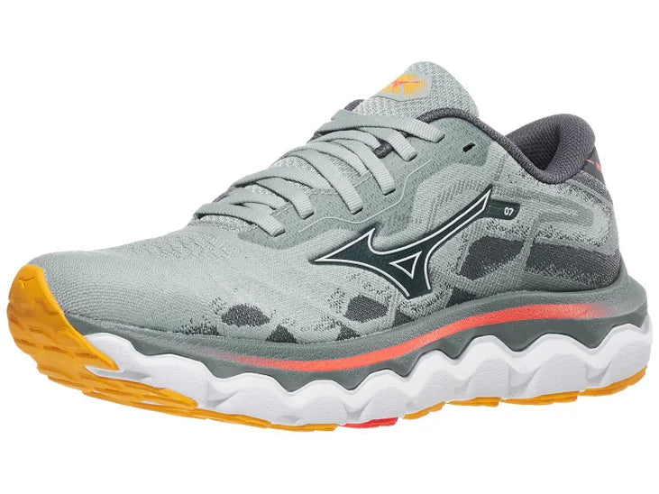 Women's Mizuno Wave Horizon 7. Grey upper. Grey/White midsole. Lateral view.
