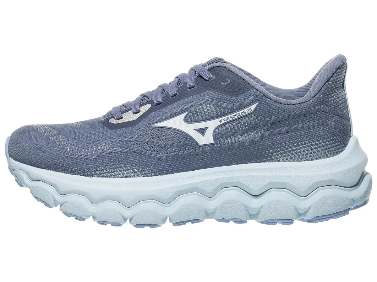 Women's Mizuno Wave Horizon 9. Grey upper. Light blue midsole. Lateral view.