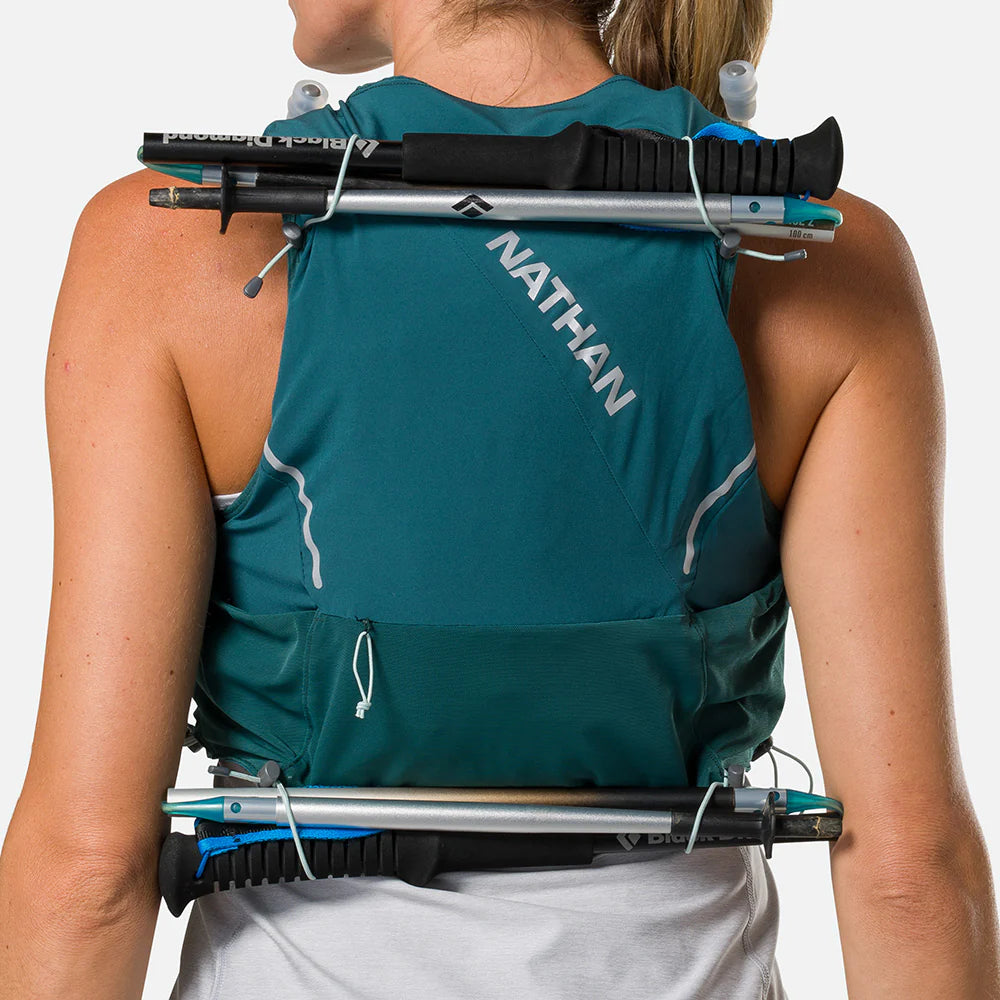 Women's Nathan Pinnacle Pro 6 Liter Hydration Vest. Black.
