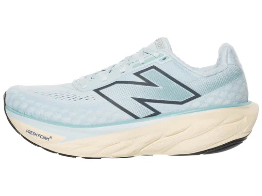Women's New Balance 1080 v14. Light Blue upper. Off white midsole. Lateral view.