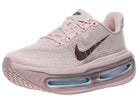Women's Nike Vomero Premium. Pink/Grey upper. Pink/Grey midsole. Lateral view.