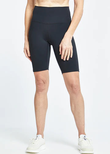 Women's Oiselle Essential Bird Long Shorts. Black. Front view.