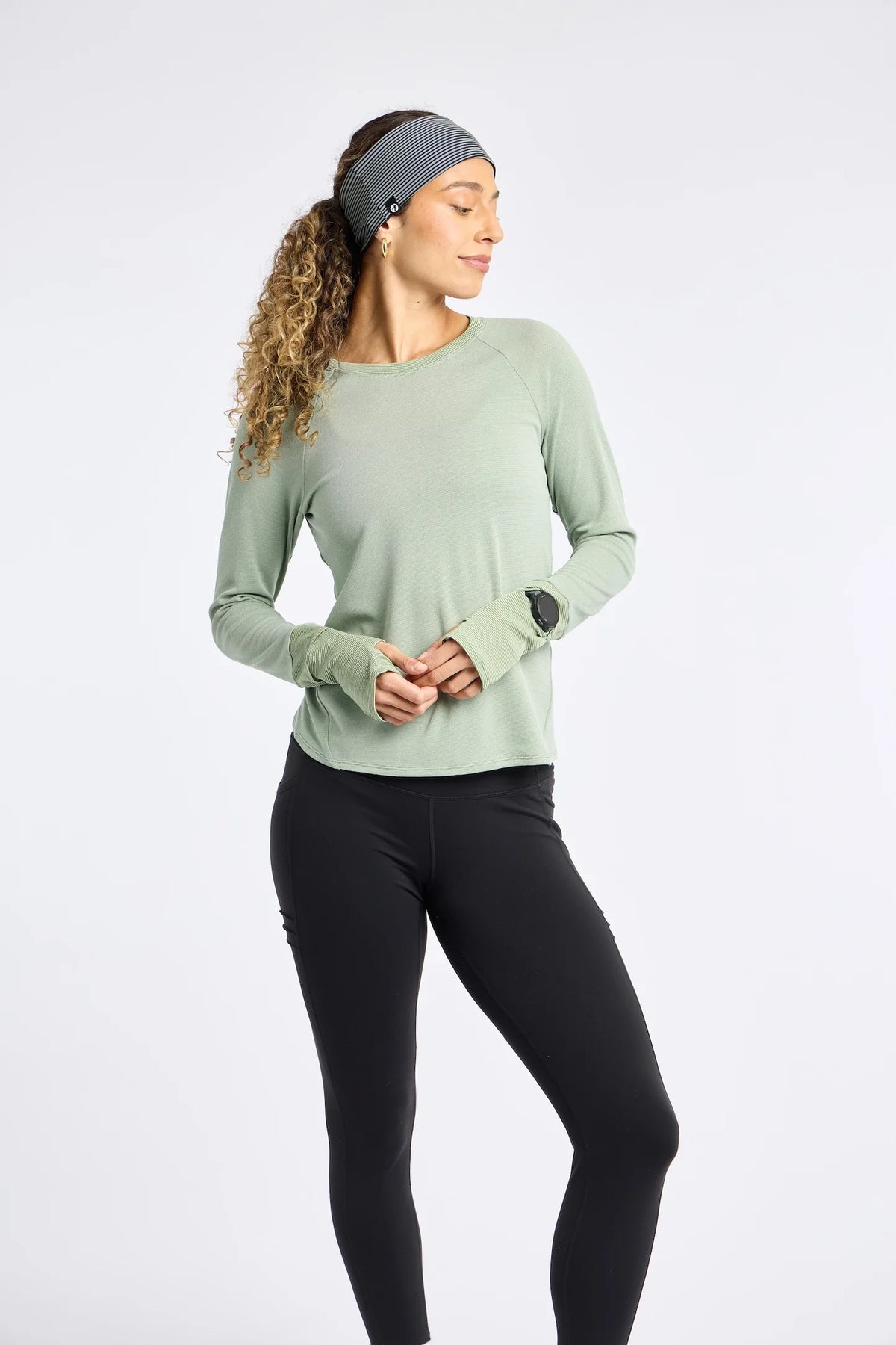 Women's Oiselle Firecracker Earband. Black Stripes.