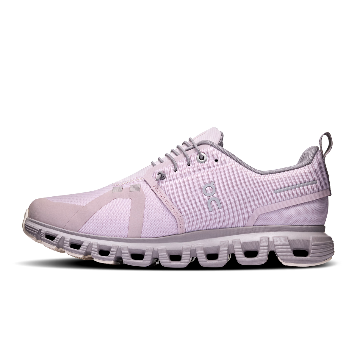 Women's On Cloud 6 Waterproof. Light purple upper. Light purple midsole. Medial view.