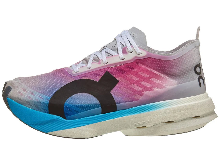 On Running | Cloudboom Strike | Women's | White/Horizon