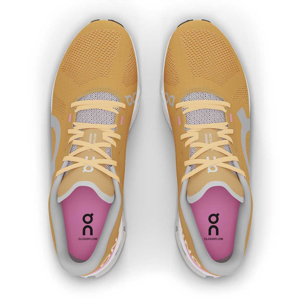 Women's On Cloudflow 5. Orange upper. White midsole. Top view.