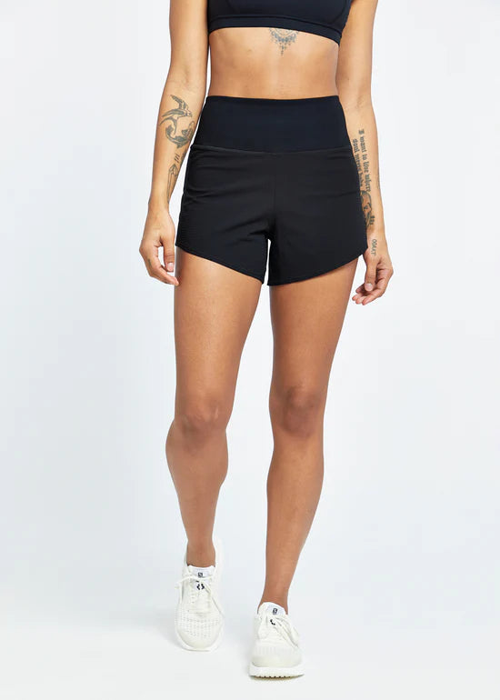 Oiselle High Rise Roga Shorts. Black.