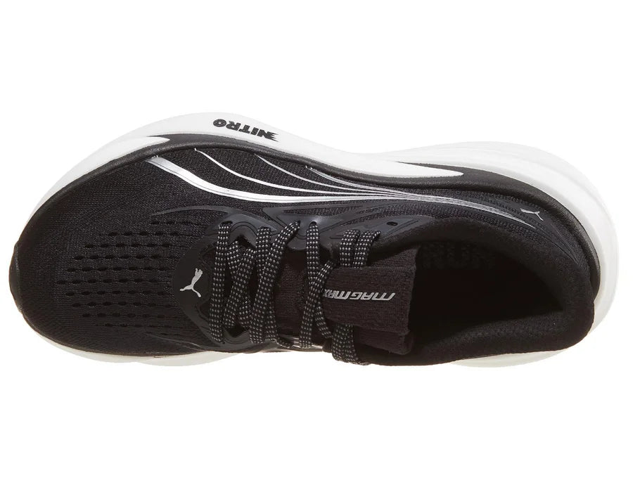 Women's PUMA MagMax Nitro 2. Black upper. White midsole. Top view.