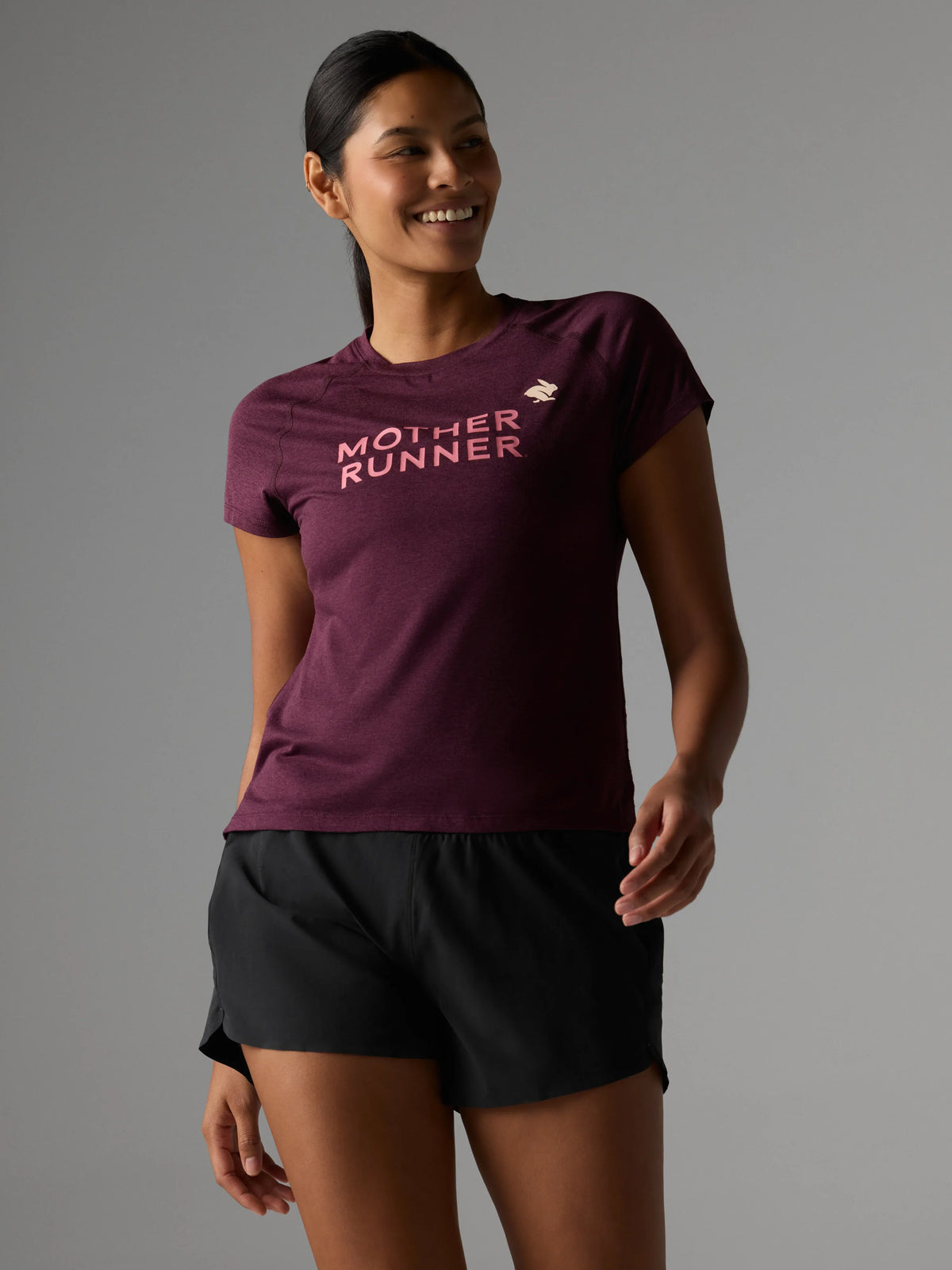 Women's rabbit EZ Tee Short Sleeve in Mauve Mother Runner