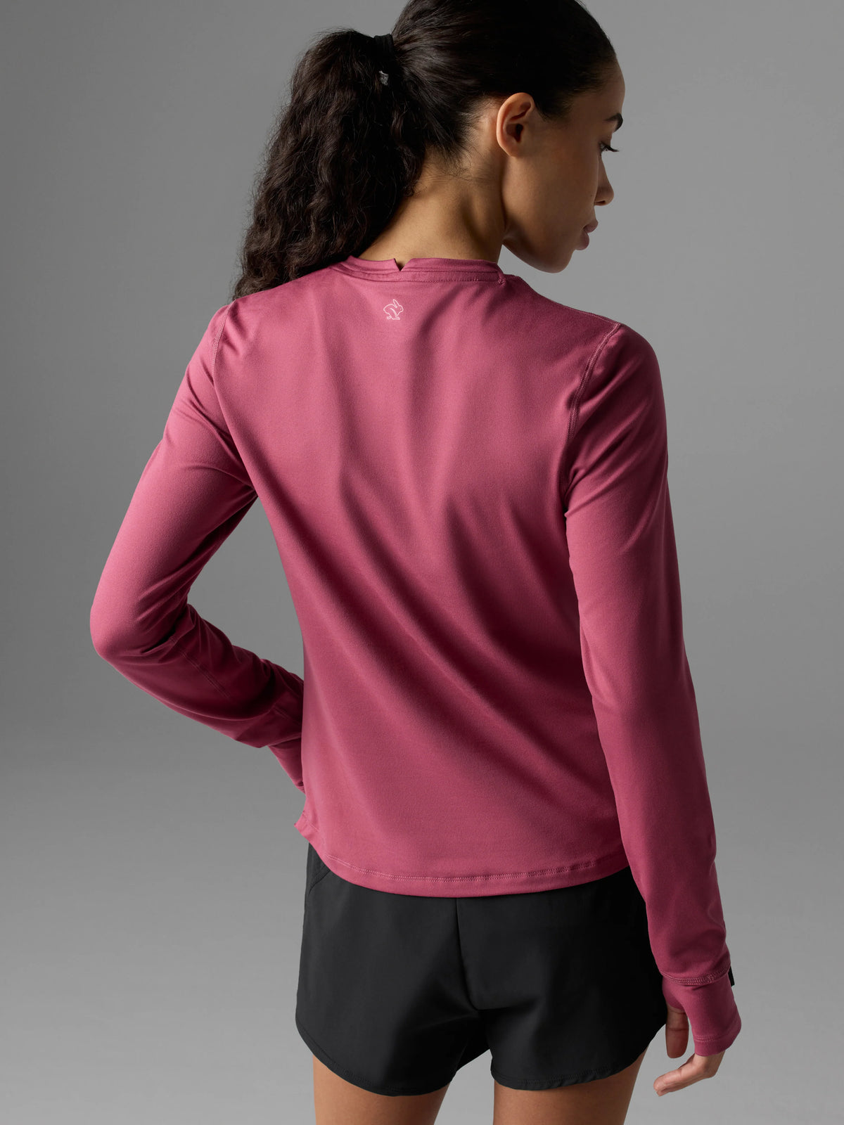 Women's rabbit EZ Tee LS Midweight. Pink.