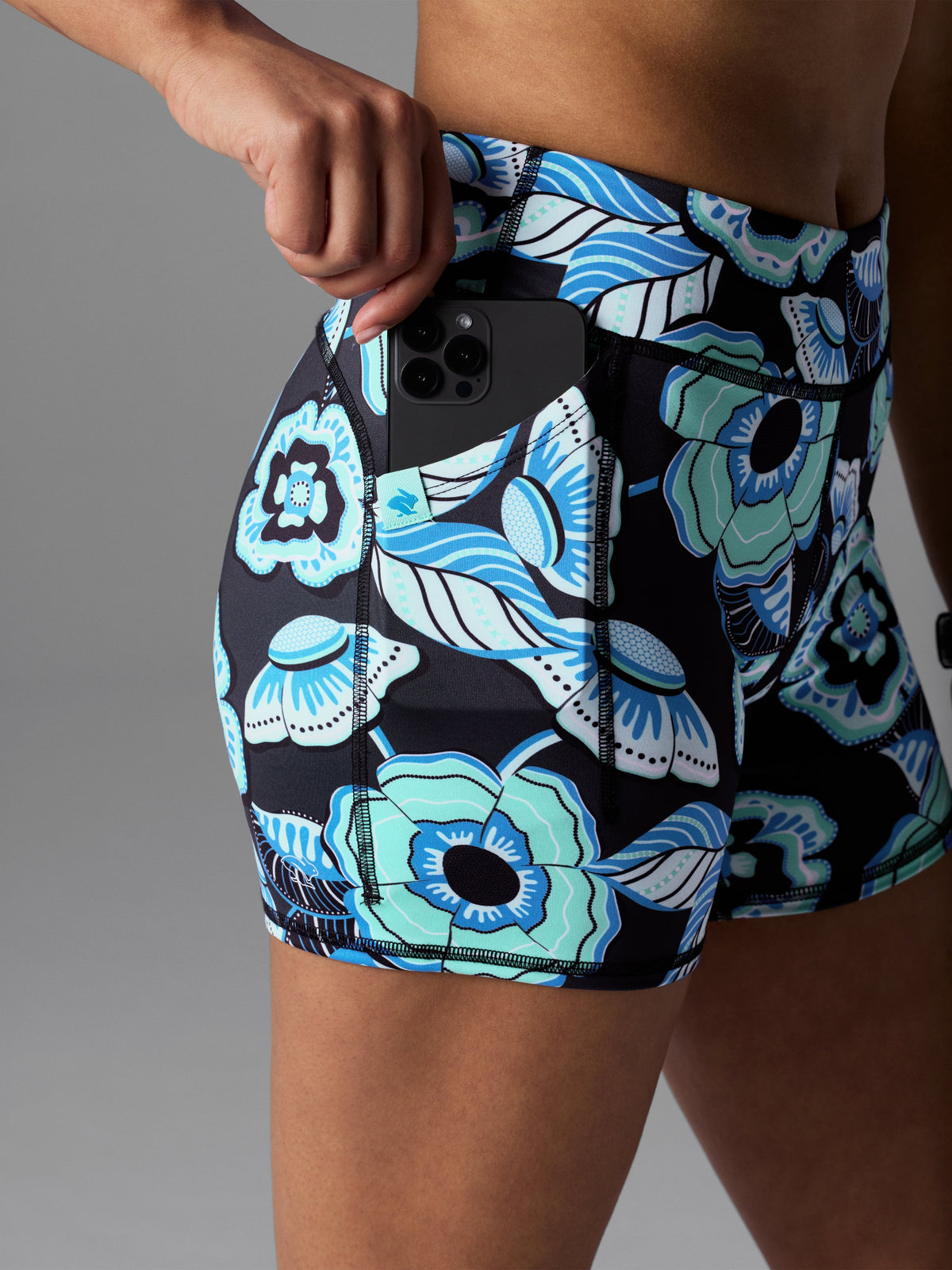 Women's rabbit Speed Leggy 4 inch in Opal Floral